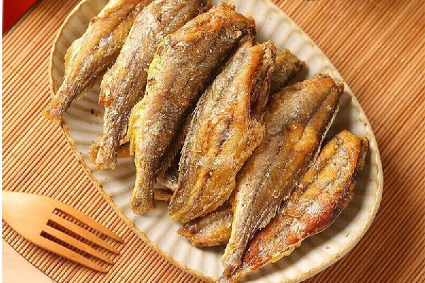 小黃魚怎么腌制入味 小黃魚腌制多長時間